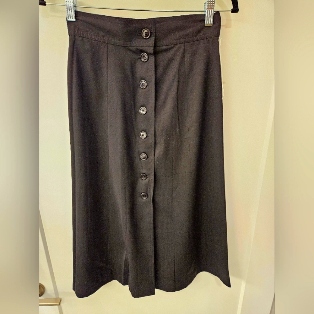 Vintage - Classic of Boston Black NWOT Skirt - Size 9